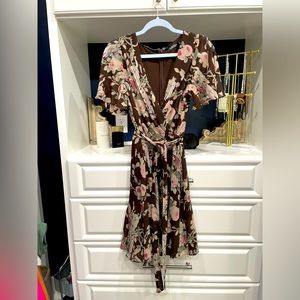 Lauren Ralph Lauren Size 6 Brown Floral Dress Good Condition Classy like…